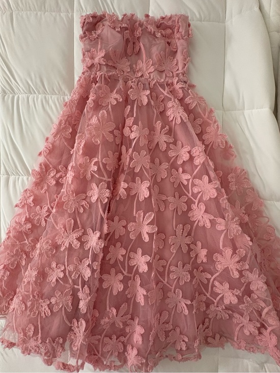 Selfie Leslie Dresses & Skirts - Selfie Leslie Dusty Rose Floral Lace Strapless Dress (Size: S)